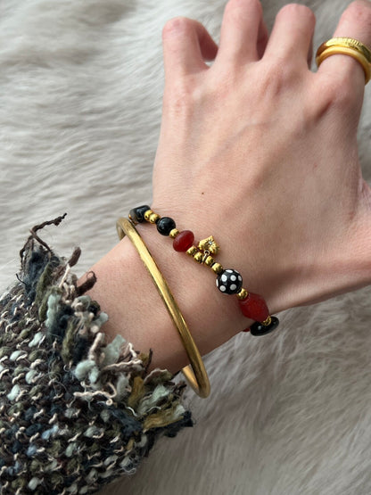 Classic Red Black Beaded Bracelet | Bracelet | Three Fleas