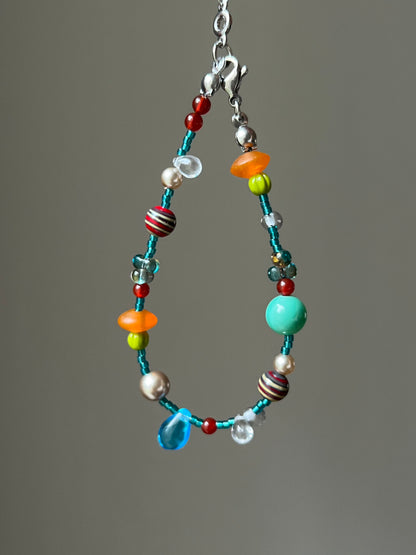 Colorful Summer Beaded Bracelet | Bracelet | Three Fleas
