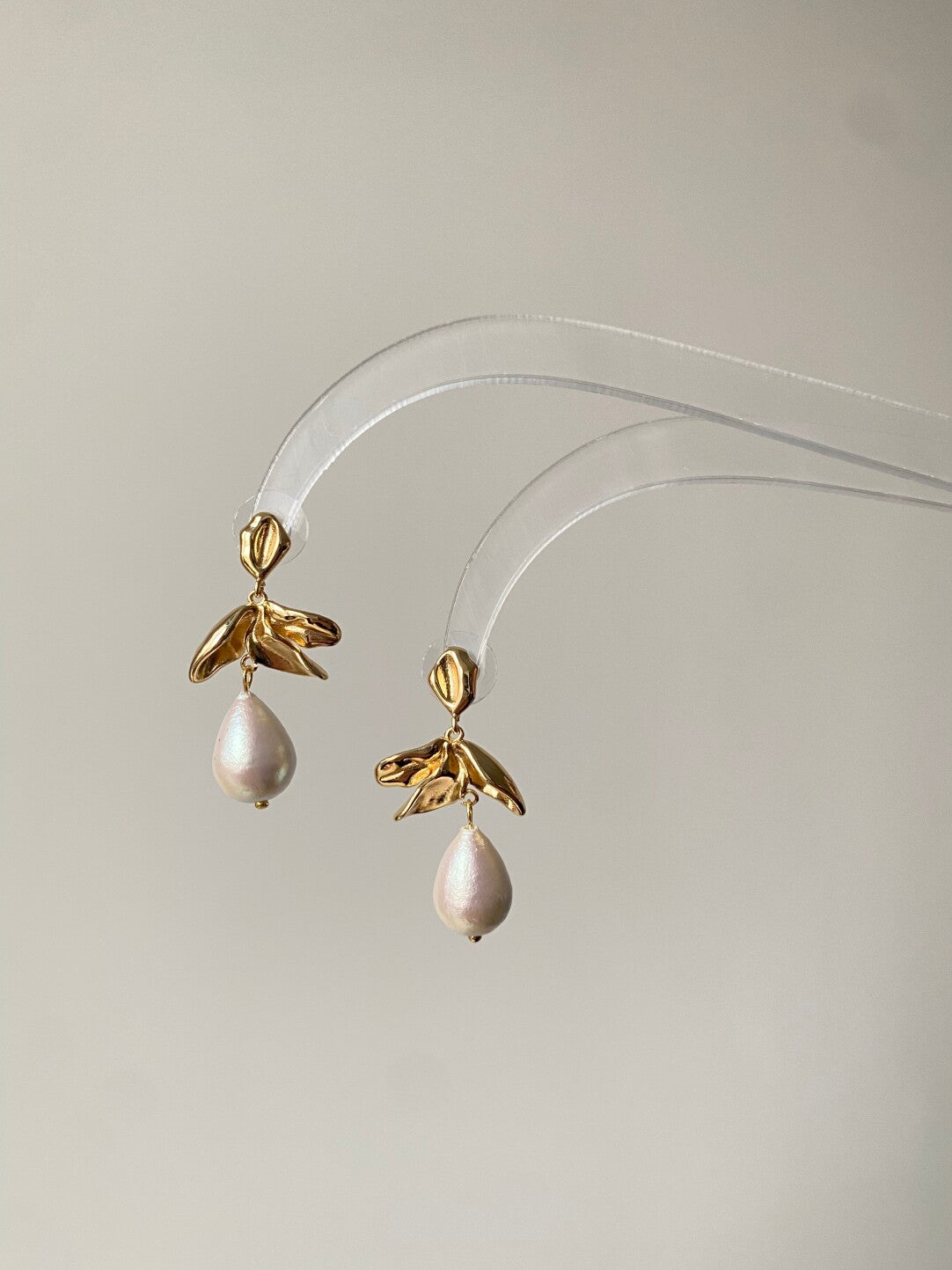 Cotton Pearl Earrings