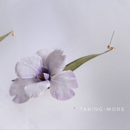 Cowhide Iris Brooch