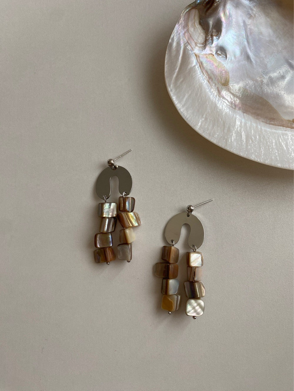 Cube Shell Drop Earrings