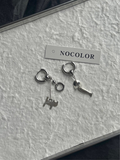 Cute Cat Asymmetric Earrings