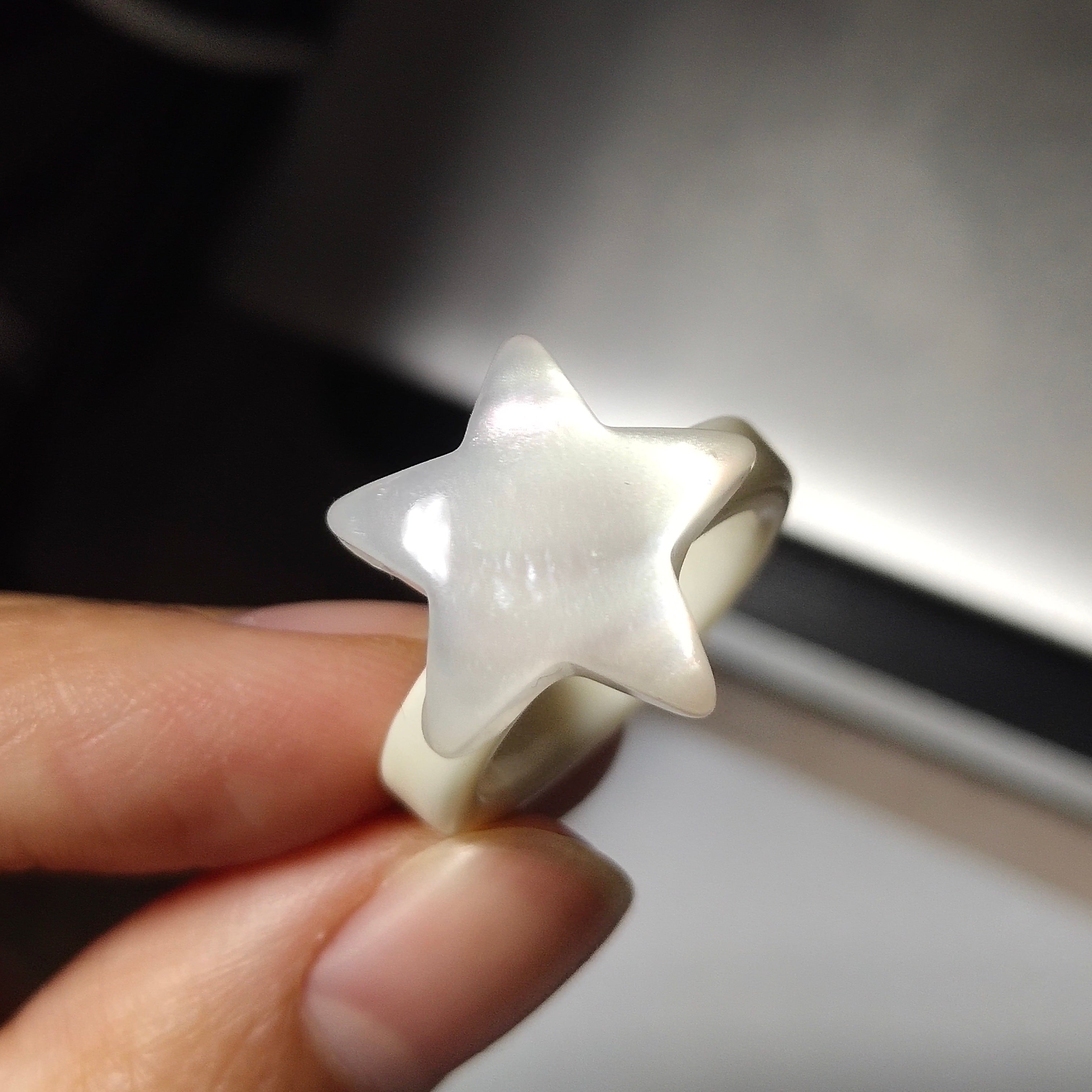 Cute Shell Ring | Jewelry | Three Fleas