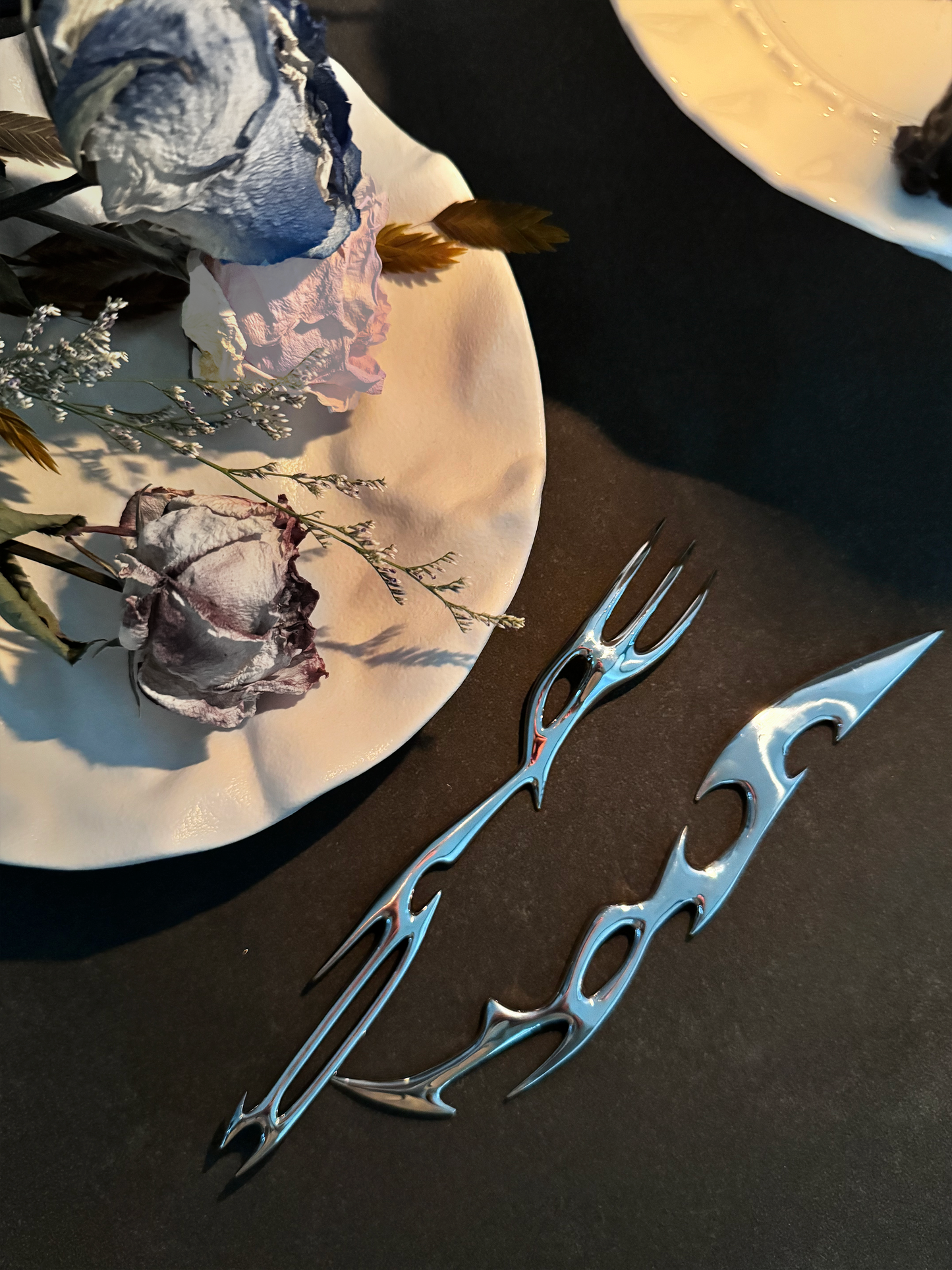 Cyber Rune Futuristic Design Cutlery