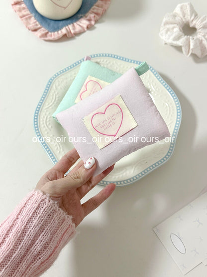 Dopamine Foldable Card Organizer Pouch