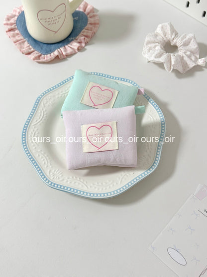 Dopamine Foldable Card Organizer Pouch