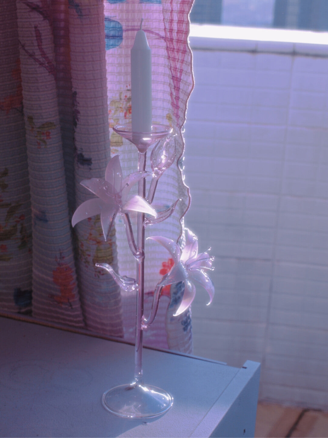 Dreamy Glass Lily Candle Holder