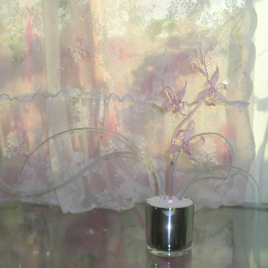 Dreamy Pink Glass Lily Candle Holder