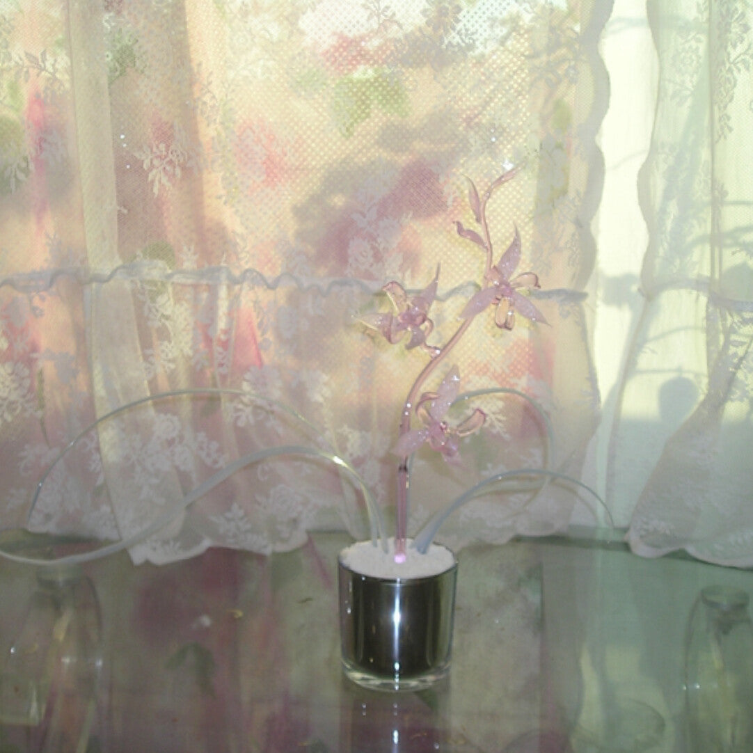 Dreamy Pink Glass Lily Candle Holder