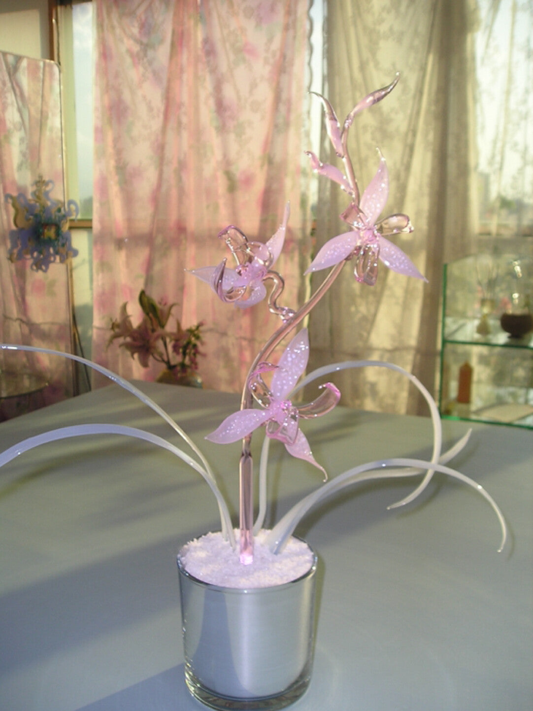 Dreamy Pink Glass Lily Candle Holder