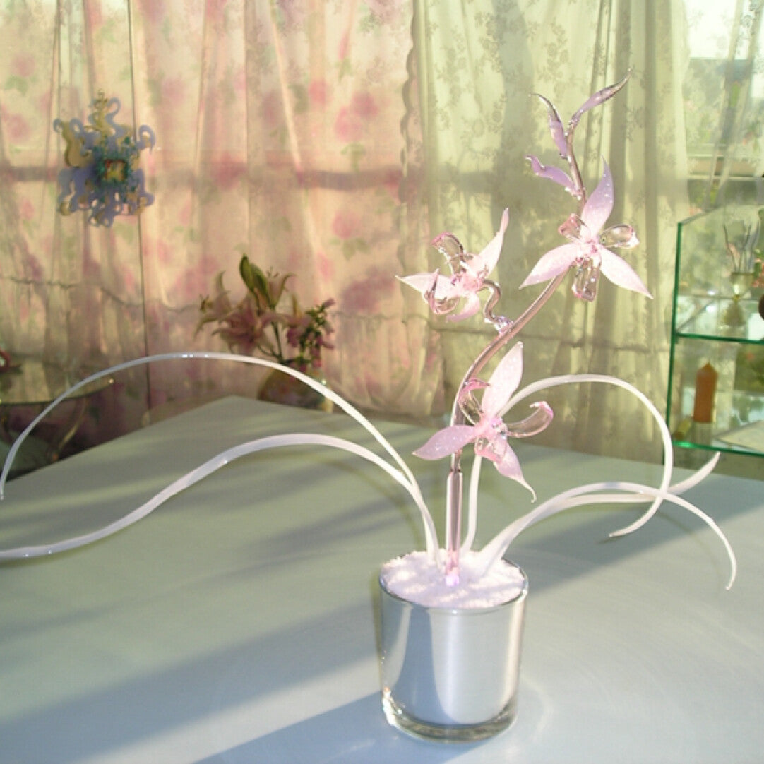 Dreamy Pink Glass Lily Candle Holder