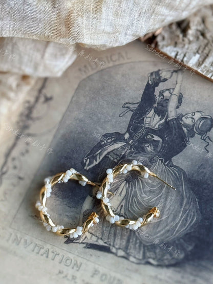 Echo Shell Pearl Wire Earrings