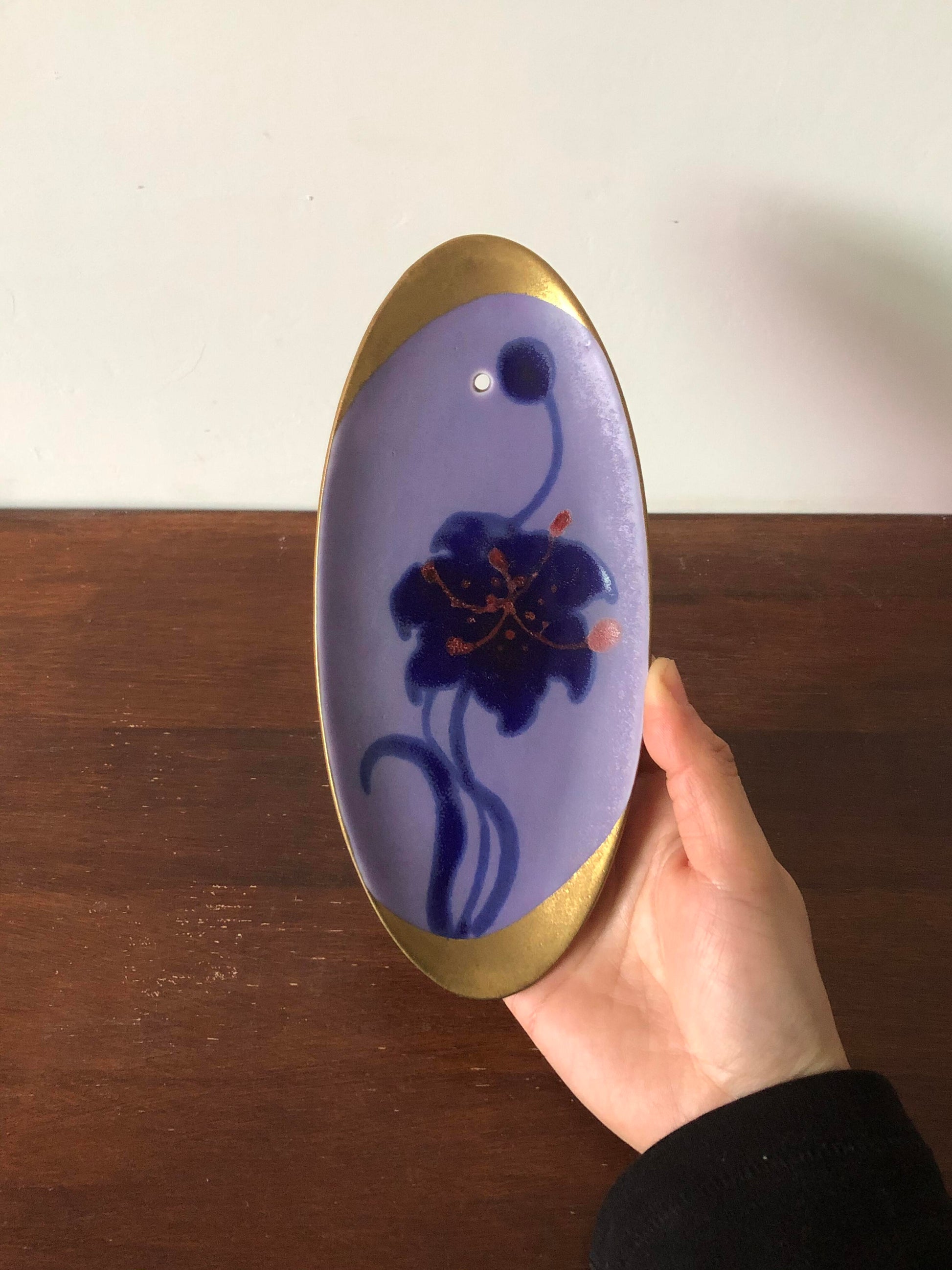 “Echo” Artistic Incense Holder | Plate | Three Fleas