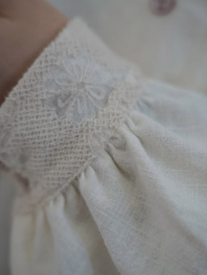 Elegant White Lace Panel Asymmetrical Shirt Coat