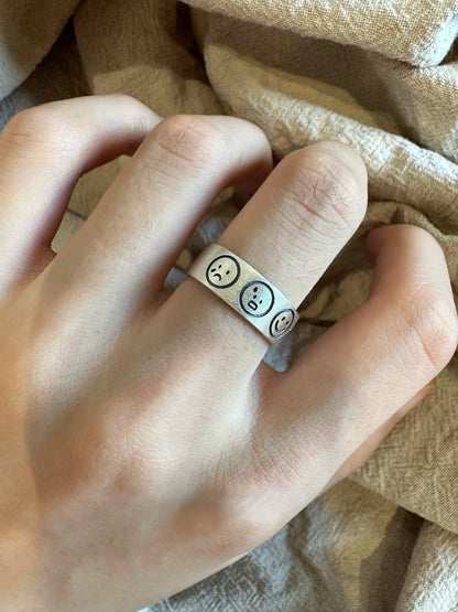 Emoji Silver Open-end Ring