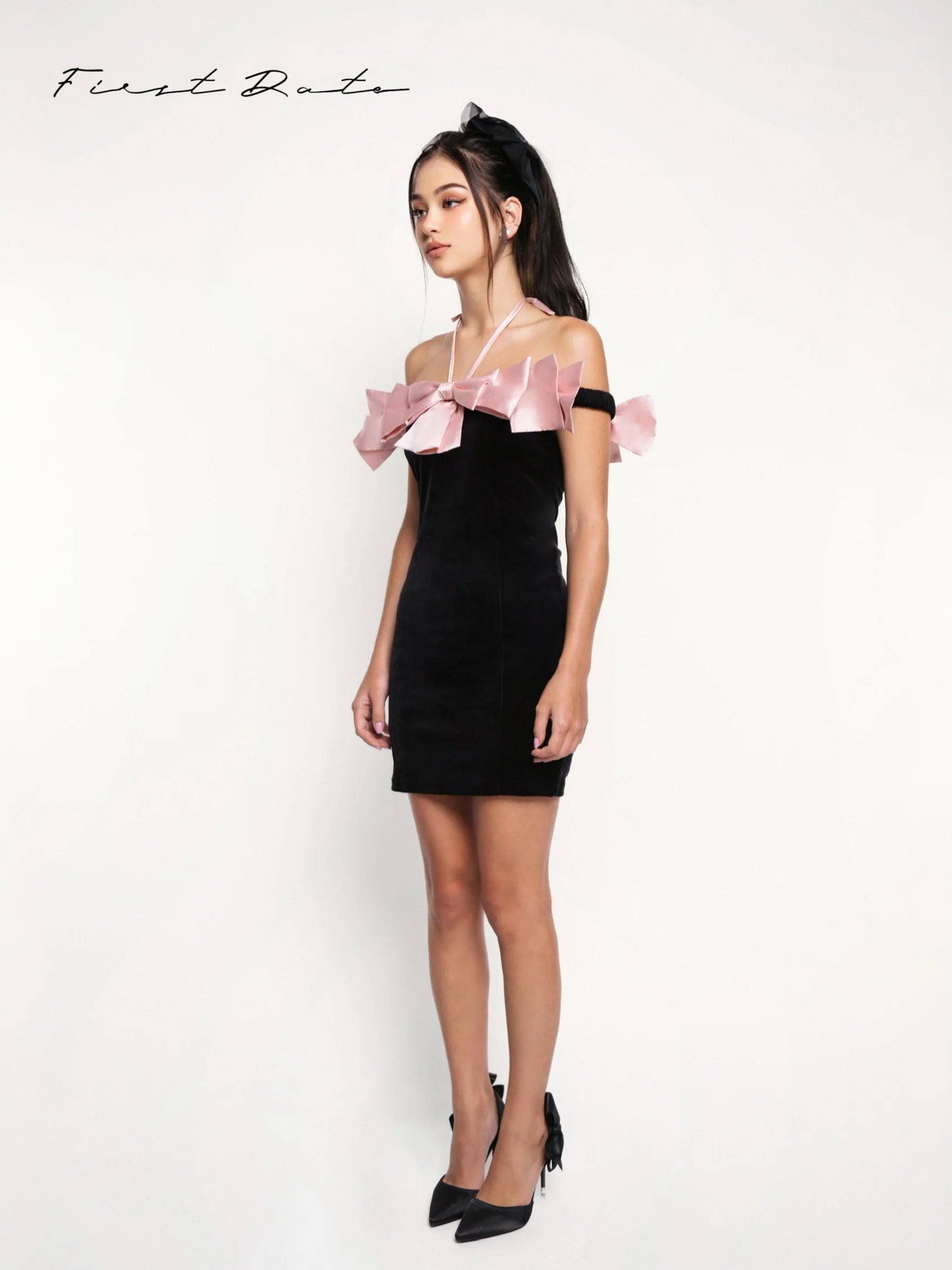 Evelyn Black-Pink Bow Bodycon Mini Dress | Dress | Three Fleas Evelyn Black-Pink Bow Bodycon Mini Dress | Dress | Three Fleas