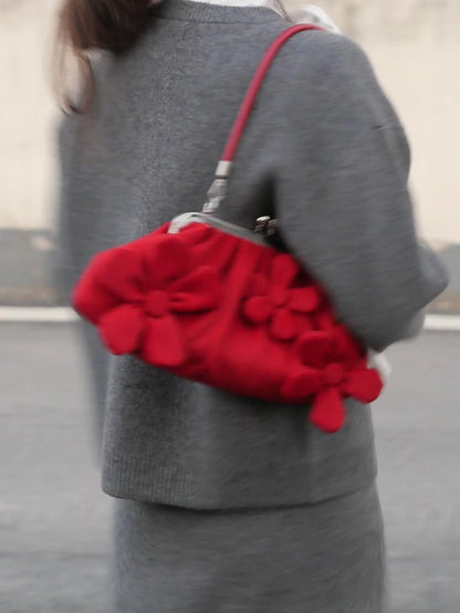 Floral Appliqué Kiss Lock Shoulder Bag