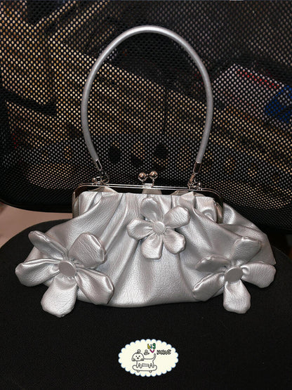 Floral Appliqué Kiss Lock Shoulder Bag