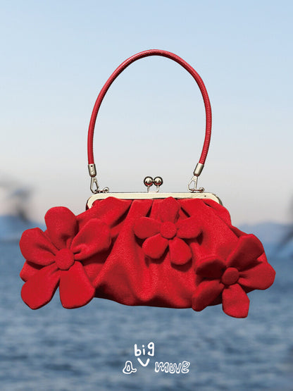 Floral Appliqué Kiss Lock Shoulder Bag