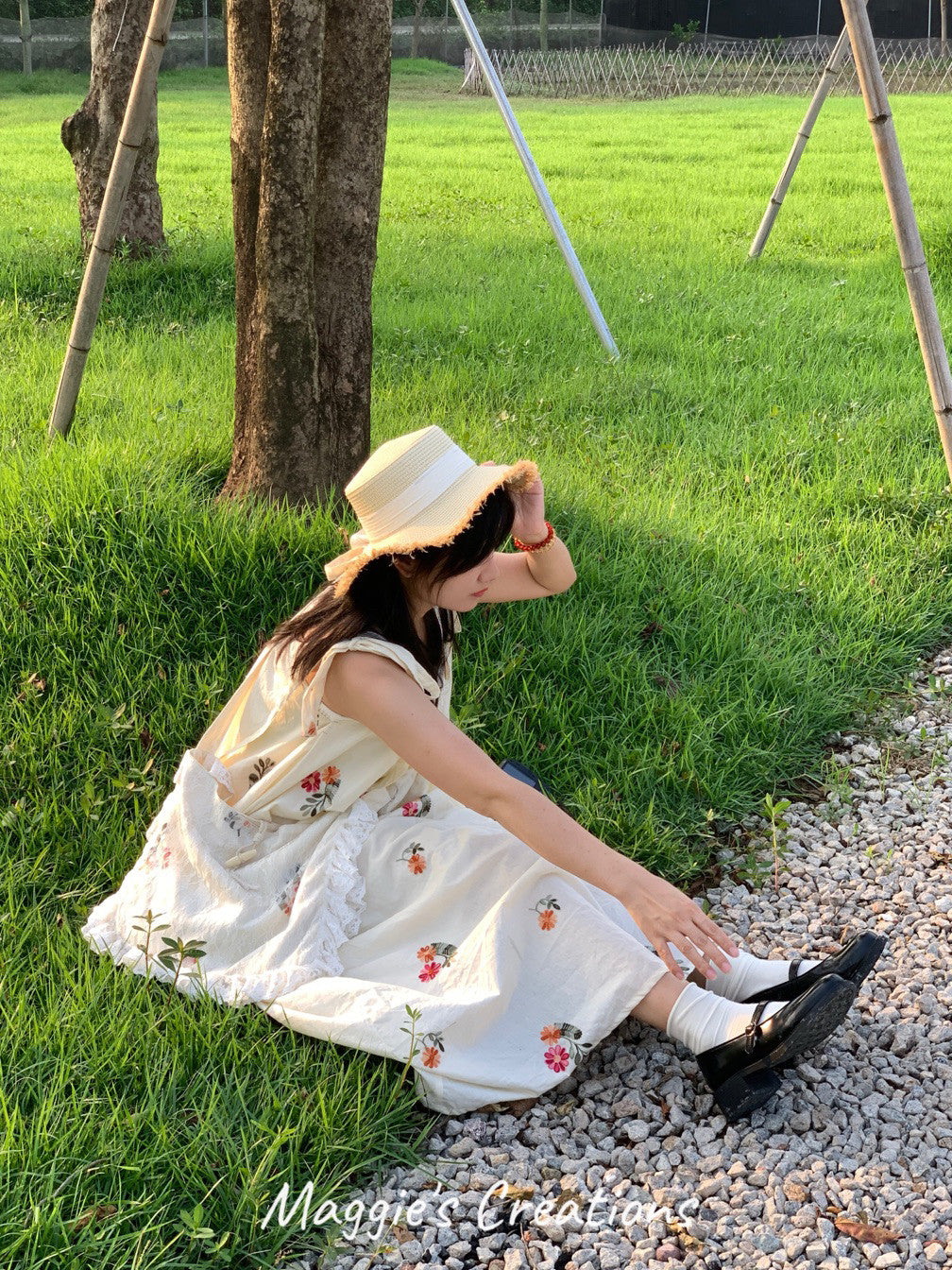 Floral Embroidered Lace Shoulder