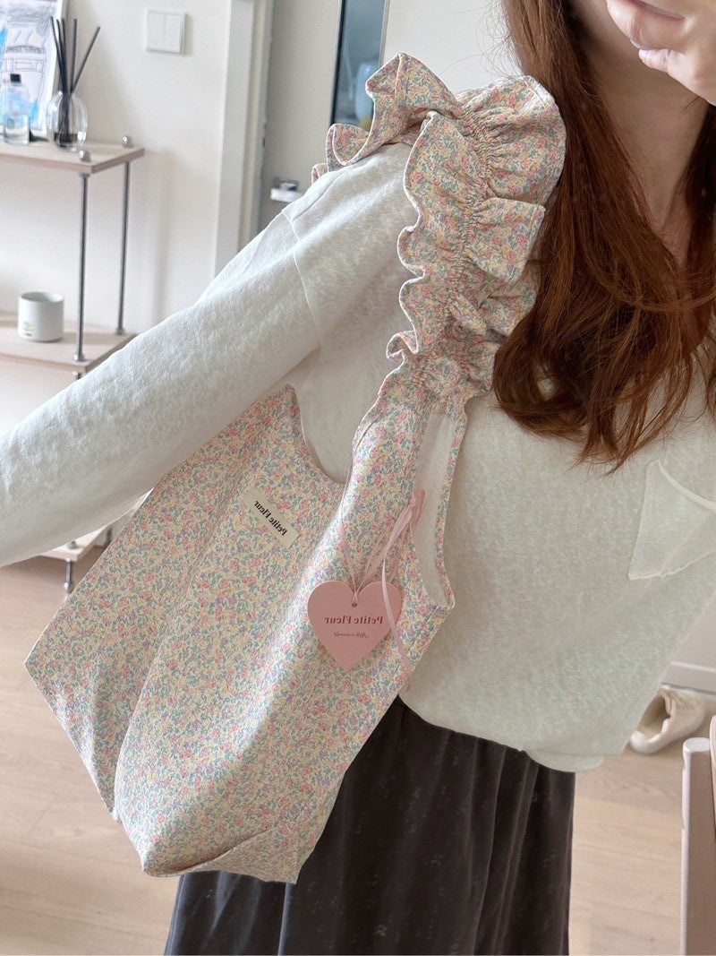 Floral Ruffles Vacation Bucket Bag