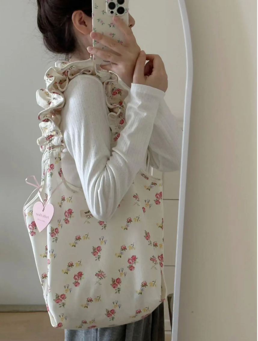 Floral Ruffles Vacation Bucket Bag