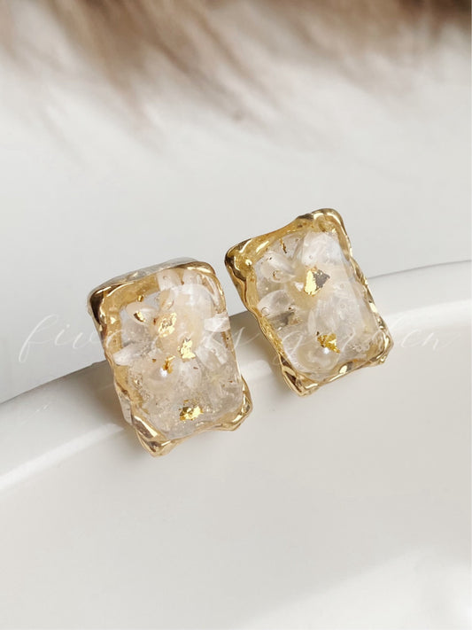 Flower Resin Ice Cube Studs