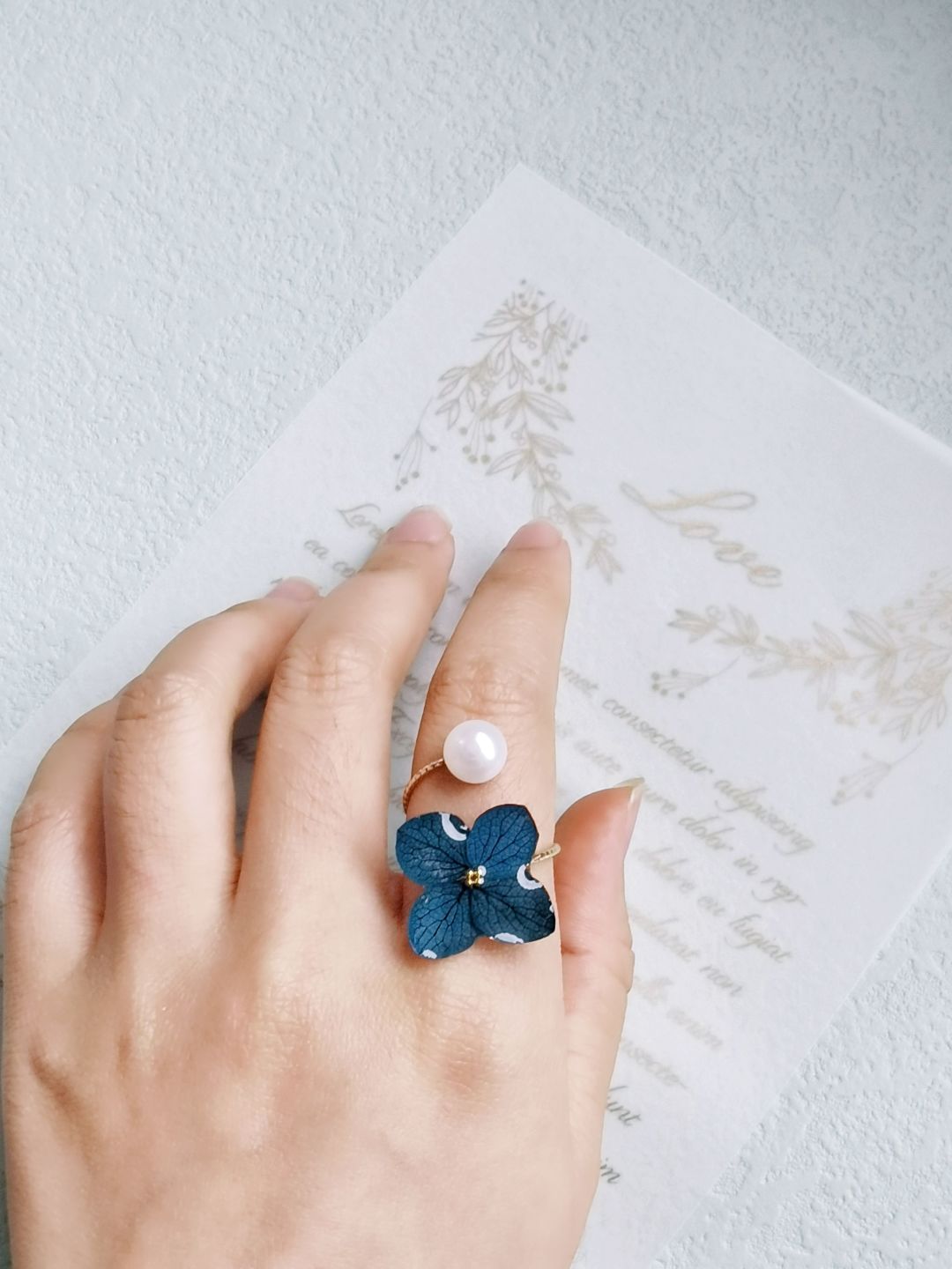 Flower Resin Pearl Open-end Ring