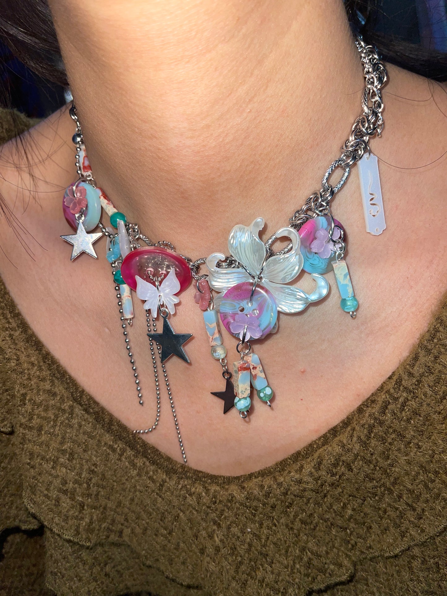 Flower of Innocence Choker