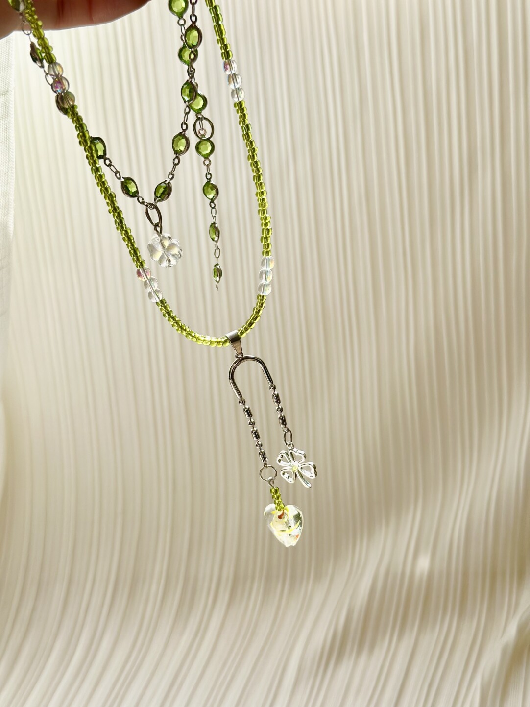 Four-Leaf Clover Silent Layers Necklace