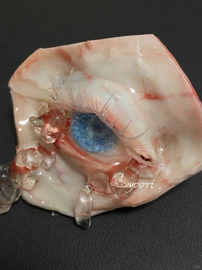 Fragmented Eye Necklace | Necklace | Three Fleas