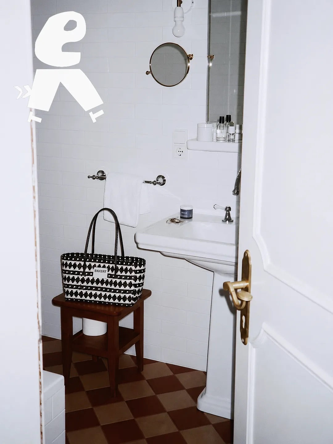 Go Vacation Woven Bag