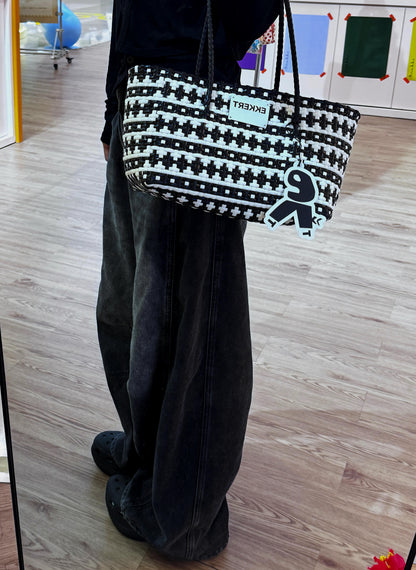 Go Vacation Woven Bag