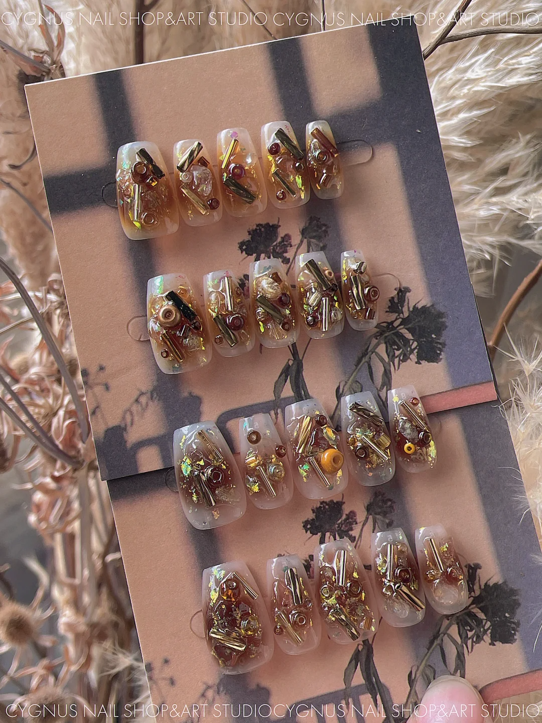 Golden Age Luxury Press On Nails Set