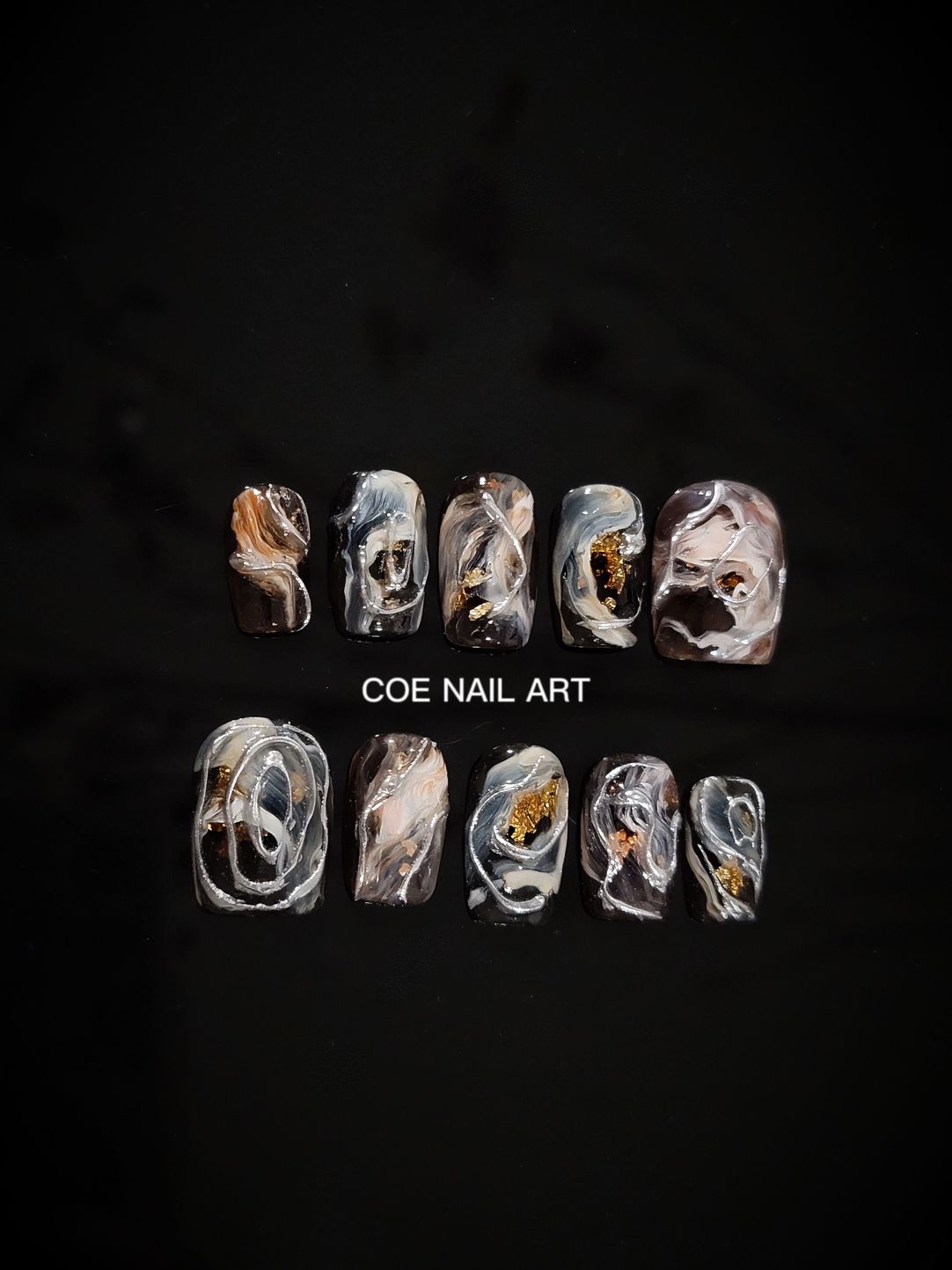 Golden River Press On Nails Set