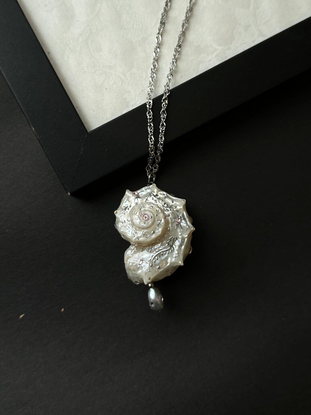 Handmade Starry Conch Necklace