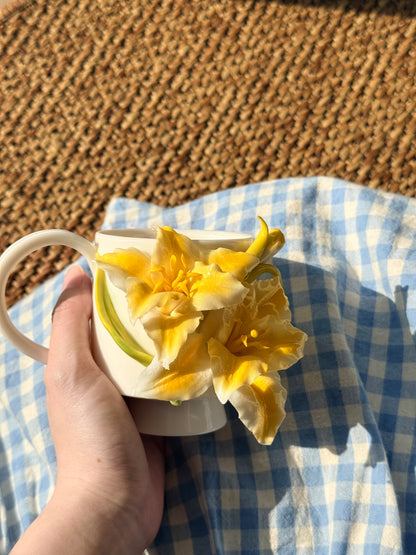 Yellow Lily Ceramic Cup