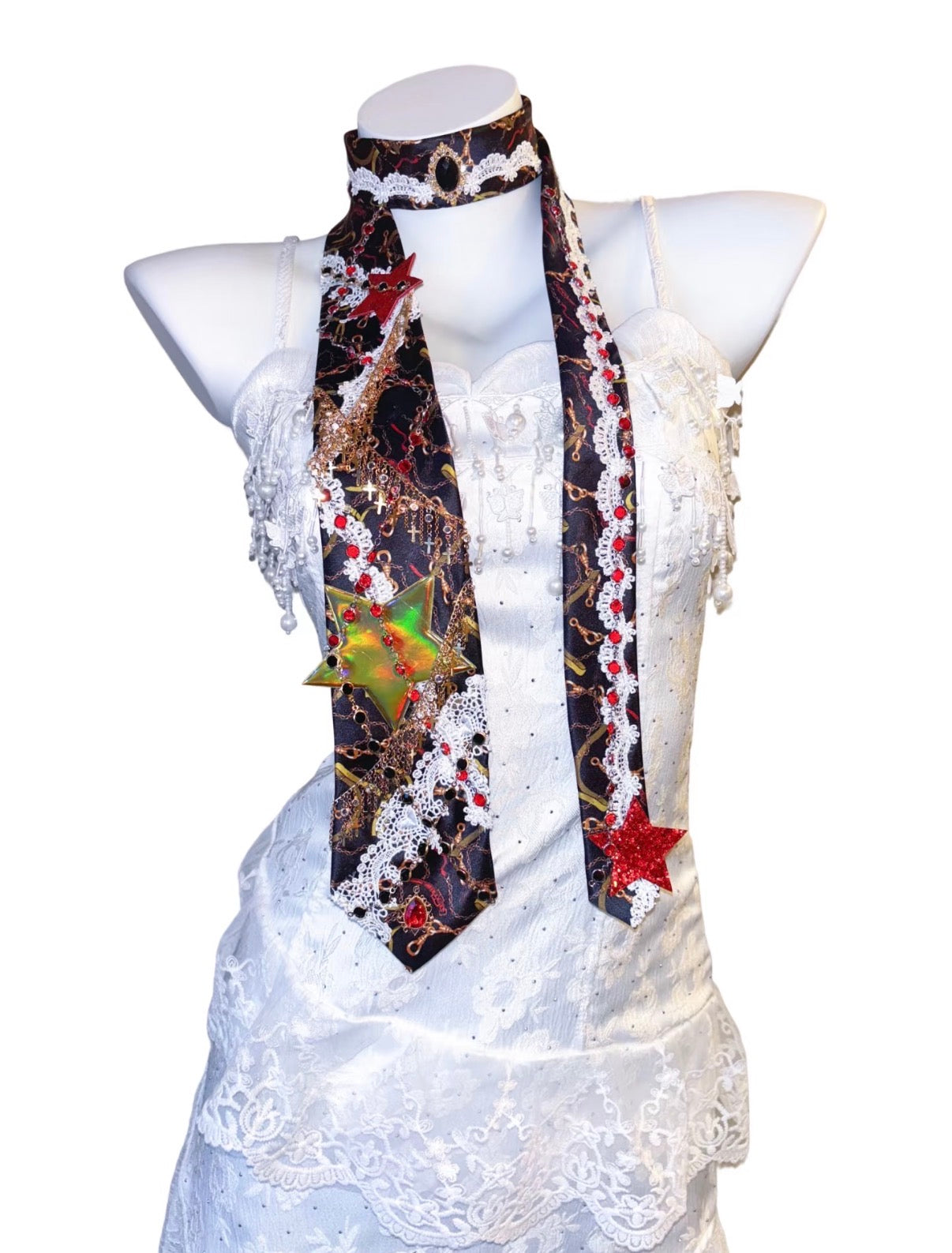 Maximalist Vintage Handmade Lace Tie