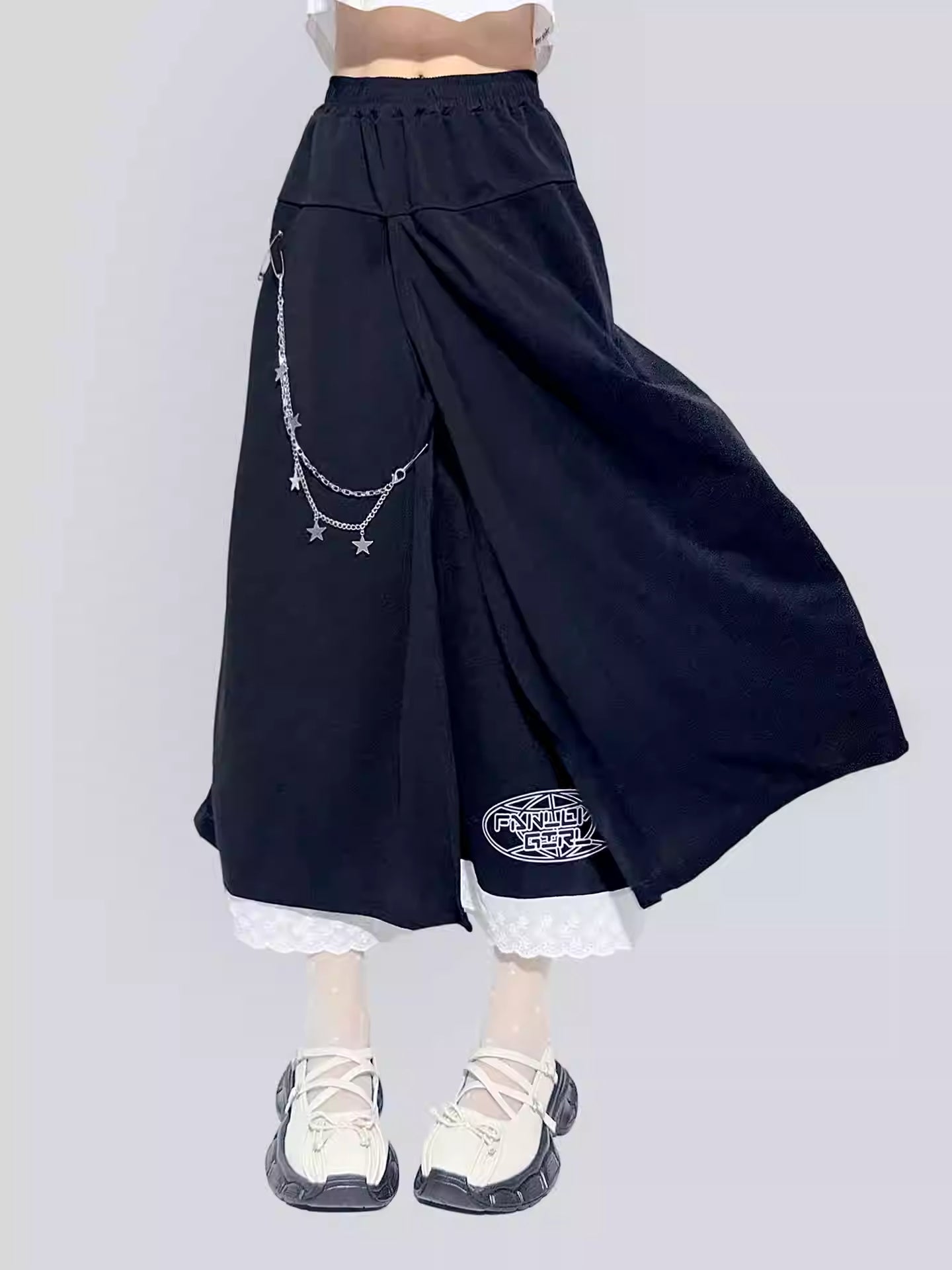 Lace Trim Chain Detail Skirt-Pants