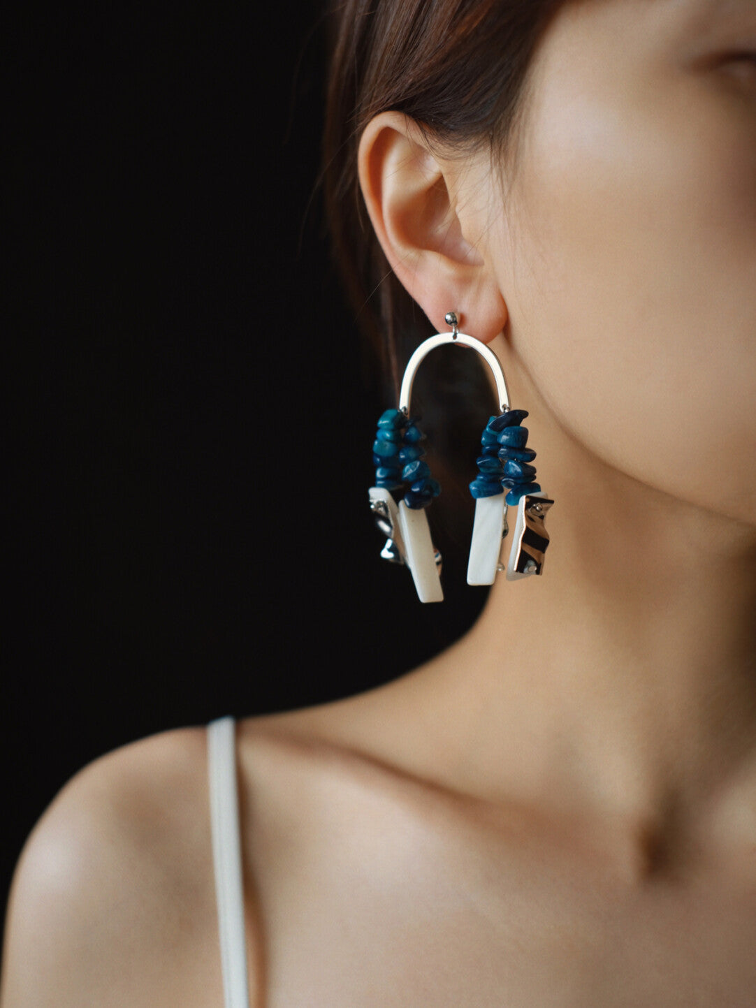 Light Luxury Irregular Pleated Shell Earrings