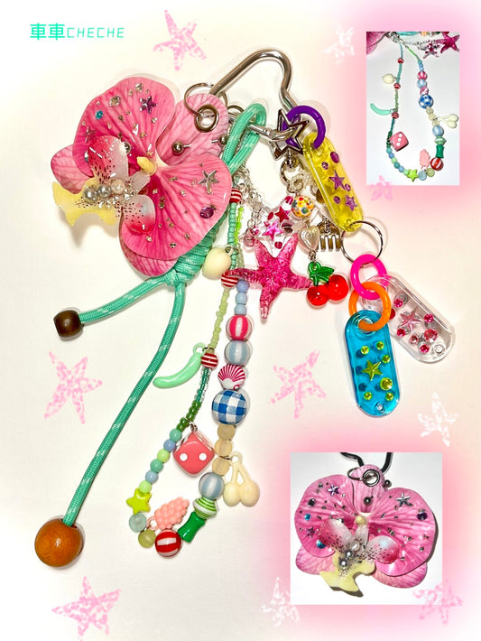 Maximalist Iris Y2K Bag Charm