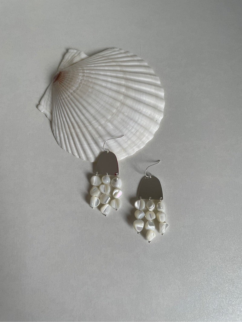 Metal Shell Beaded Drop Earrings