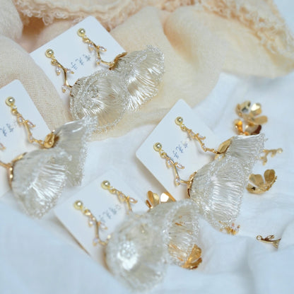 Metal Wire Lily of the Valley Flower Earrings