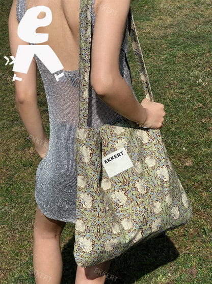 Midnight Bouquet: Artisanal Floral Canvas Crossbody Bag