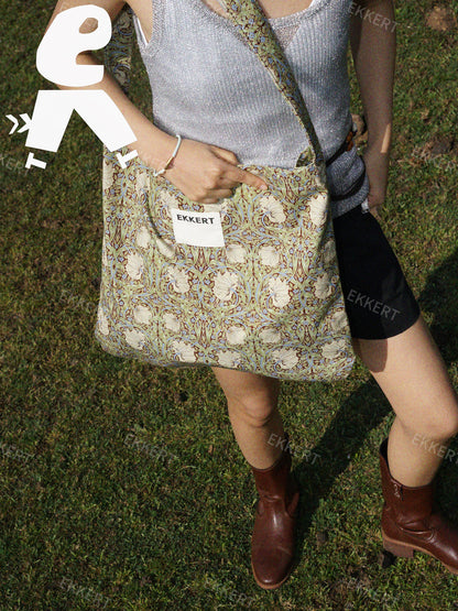 Midnight Bouquet: Artisanal Floral Canvas Crossbody Bag