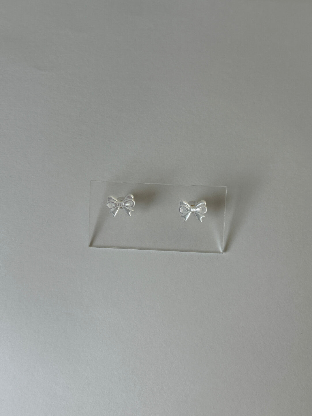 Mini Bow Shell Earrings