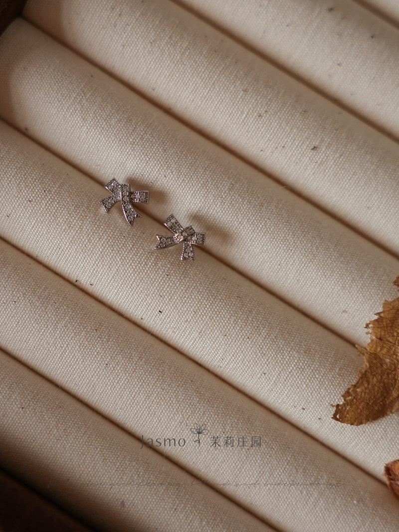 Minimalist Bow Silver Earrings