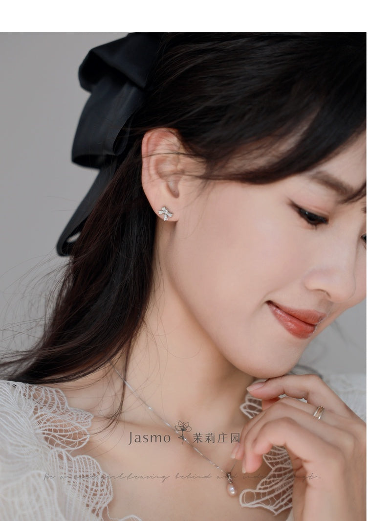 Minimalist Bow Silver Earrings