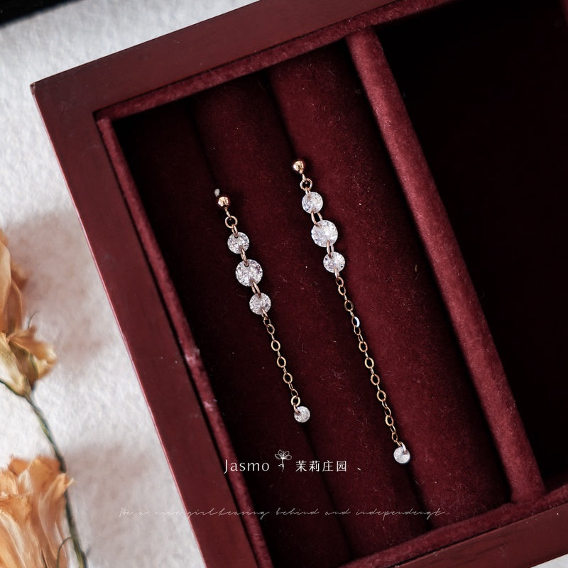 Minimalist Zircon Dangle Earrings