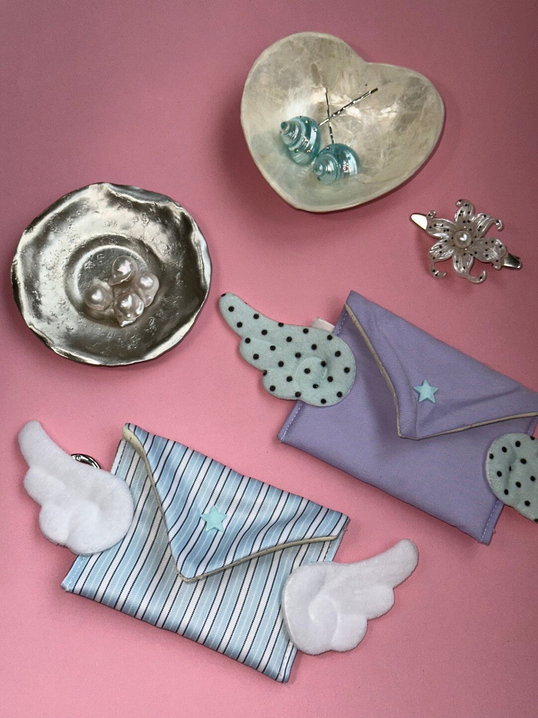 Mint Conch Hair Clip
